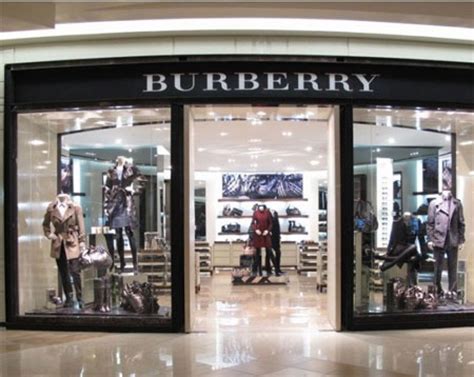 burberry lecce e provincia|Negozi BURBERRY in provincia di Lecce .